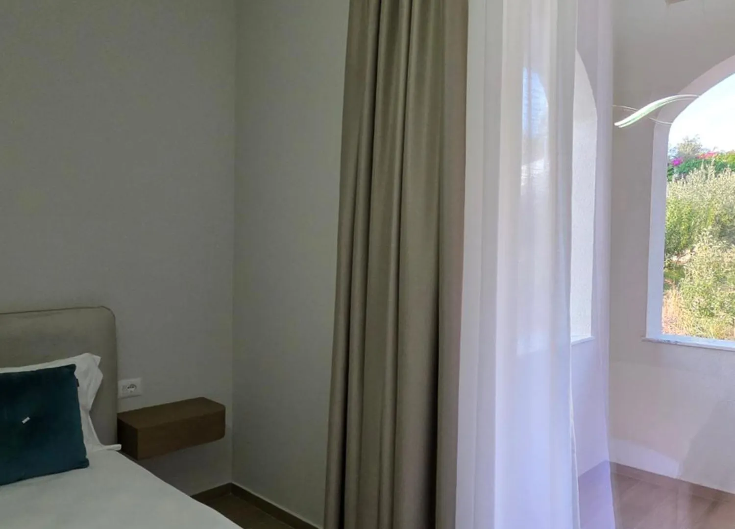 Villa Safira Dıraç Apart Otel