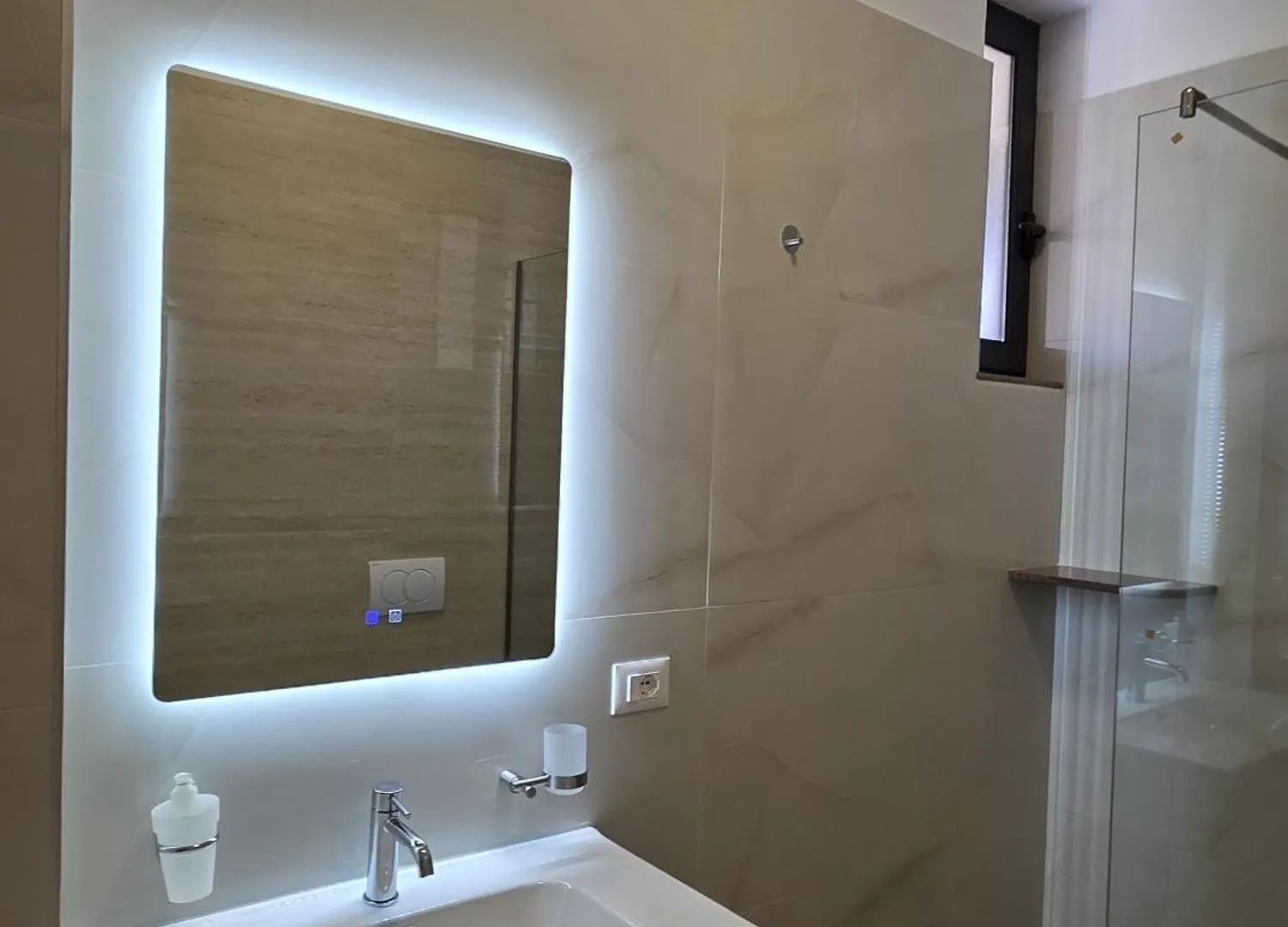 Villa Safira Dıraç 0*,
